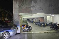 Lokasi kejadian seorang lelaki disamun individu berparang pada Isnin.