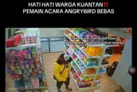 Tangkap layar gambar seorang lelaki bertindak tidak senonoh selepas memasuki sebuah kedai barangan kosmetik di Kuantan.