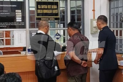 Wakil premis terbabit ketika dihadapkan di Mahkamah Majistret Kemaman pada Selasa.