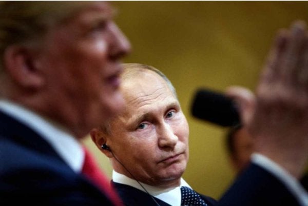 Donald Trump dan rakan sejawatannya di Rusia, Vladimir Putin sering digambarkan sebagai pemimpin autoritarian yang menggugat kestabilan dunia.