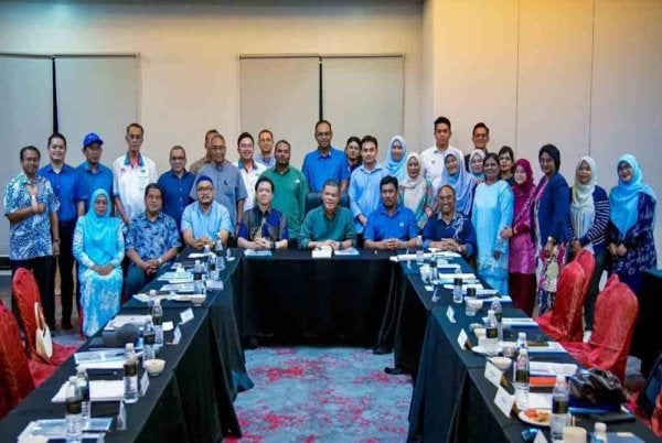 Mesyuarat MPN Kedah dipengerusikan Saifuddin turut membincangkan peranan pembangkang yang bertanggungjawab di DUN. Foto Facebook Saifuddin Nasution Ismail