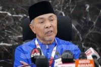 Ahmad Zahid ketika sidang media selepas berakhirnya Perhimpunan Agung UMNO (PAU) 2025 di Pusat Dagangan Dunia (WTC) Kuala Lumpur pada Sabtu.