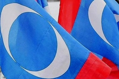 Hakikat yang tidak dapat dielakkan ialah PKR kini sama ada suka atau tidak telah menjadi sebahagian daripada establishment politik negara.