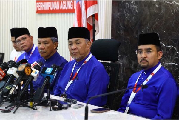 Ahmad Zahid (dua dari kanan) ketika sidang akhbar selepas berakhirnya PAU 2025 di Dewan Merdeka WTCKL hari ini. - Foto: Bernama
