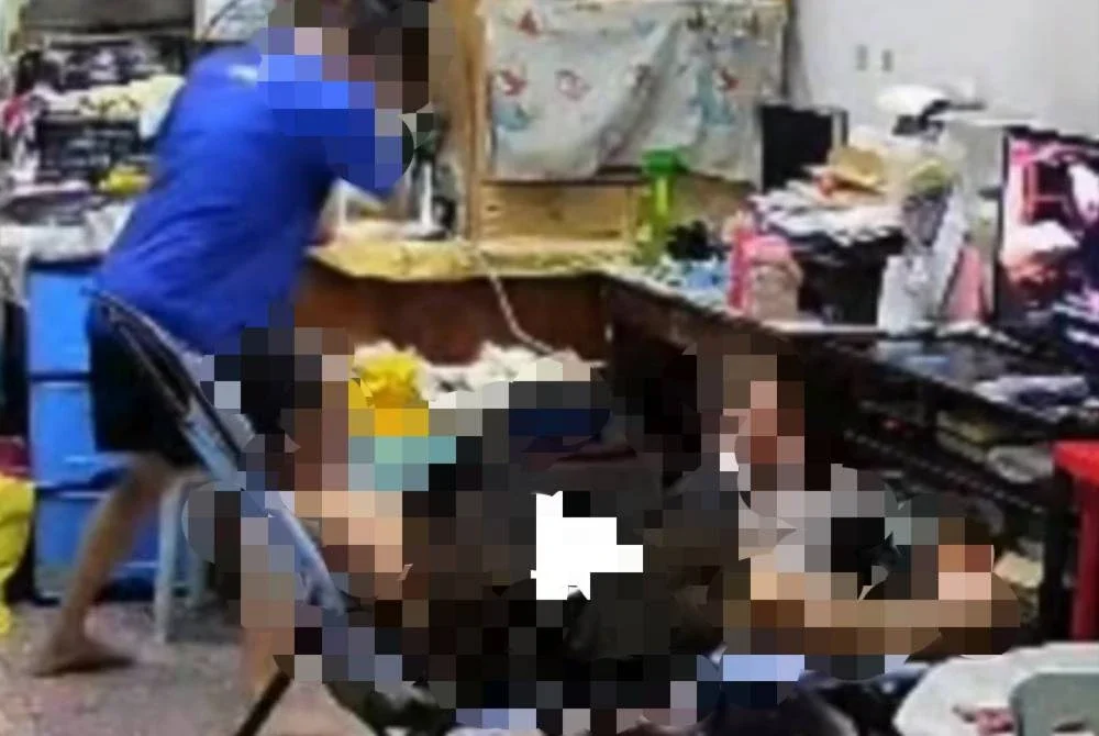 Video berdurasi kira-kira 35 saat memaparkan kejadian itu tular di media sosial.