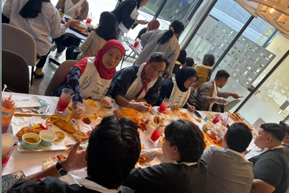 Pelancaran itu dianjurkan sebagai pengenalan tertumpu kepada pemegang taruh utama bagi mendapatkan maklum balas awal, meningkatkan keterlihatan jenama serta membina momentum sebelum pelancaran pasaran lebih meluas, selain disertakan sesi penyediaan dan merasa produk.