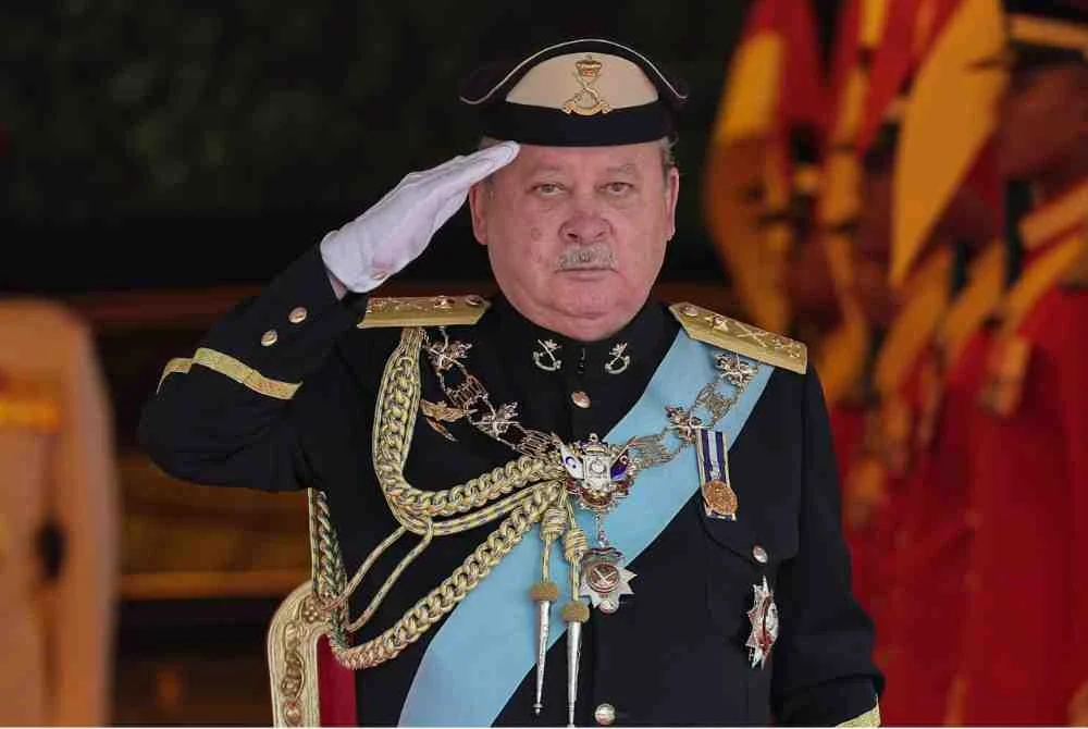 Yang di-Pertuan Agong Sultan Ibrahim berkenan berangkat merasmikan Istiadat Pembukaan Mesyuarat Pertama Penggal Kelima Parlimen ke-15, hari ini. Foto
Bernama
