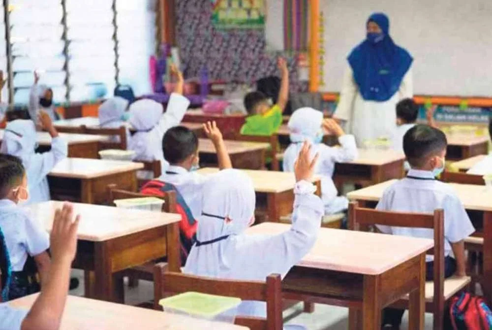 KPM menjunjung titah Yang di-Pertuan Agong Sultan Ibrahim yang menyentuh mengenai pendidikan negara. - Gambar hiasan