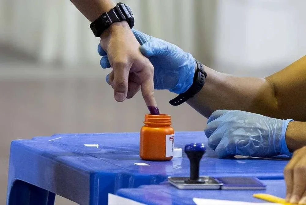 Proses pengundian awal akan berlangsung dari 8 pagi hingga 5 petang membabitkan satu saluran.