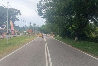 Lokasi kemalangan yang meragut nyawa pejalan kaki di Jalan Dato Shahbandar, Bandar Tun Razak pada Isnin. Foto: PDRM