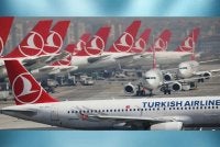 Airbus A321 itu turut diiringi dua jet pejuang termasuk milik Perancis. Foto Agensi