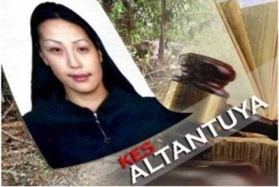 Altantuya dibunuh pada Oktober 2006 dan mayatnya ditemui dalam keadaan mengerikan di Hutan Simpan Puncak Alam, Shah Alam.