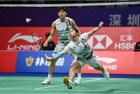 Pang Ron dan Su Yin (kanan) meneruskan cabaran di Masters Indonesia 2026. Foto Agensi