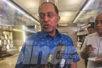 Zambry ditemui pemberita selepas menghadiri Mesyuarat Dewan Tertinggi BN di Kota Kinabalu pada Rabu.