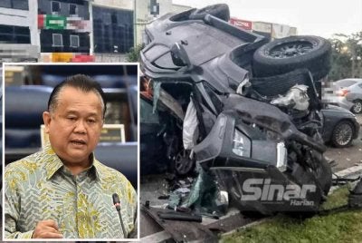 Alexander (gambar kecil) berkata, kebanyakan kemalangan yang direkodkan termasuk di 'smart lane', bukan berpunca daripada reka bentuk jalan raya, sebaliknya disebabkan sikap pengguna jalan raya yang gagal mematuhi peraturan lalu lintas. Foto hiasan