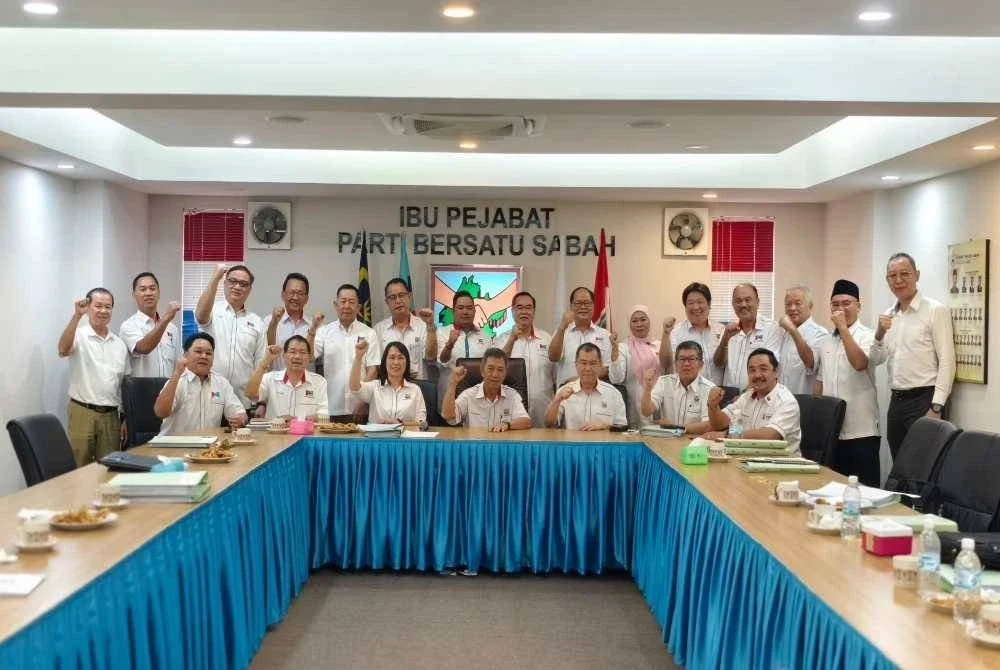 Joachim mempengerusikan Mesyuarat Ahli Majlis Tertinggi (AMT) PBS pertama bagi tahun 2026, di Bilik Mesyuarat Ibu Pejabat PBS, Penampang.