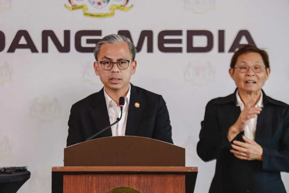 Fahmi bercakap pada sidang media mingguan di Menara Komunikasi pada Jumaat.