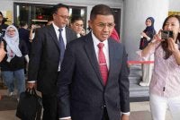 Mohd Nizam ketika ditemui pemberita di pekarangan Kompleks Mahkamah Kuala Lumpur, pada Jumaat. Foto SINAR HARIAN-ROSLI TALIB