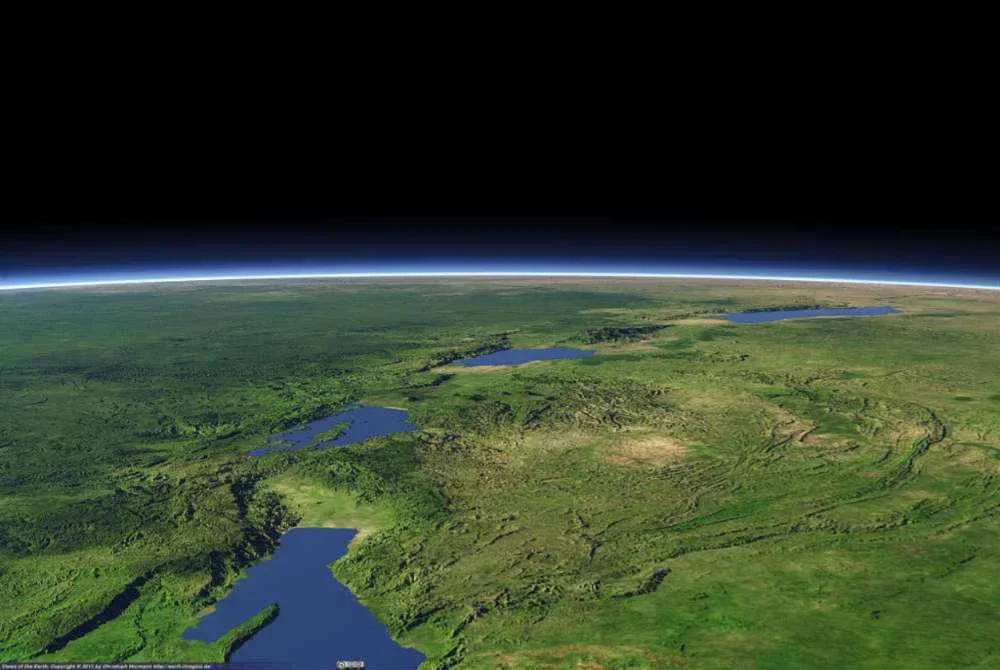 EAR bermula kira-kira 25 juta tahun lalu dan bermula di 'persimpangan tiga plat tektonik' Afar. - Foto Agensi