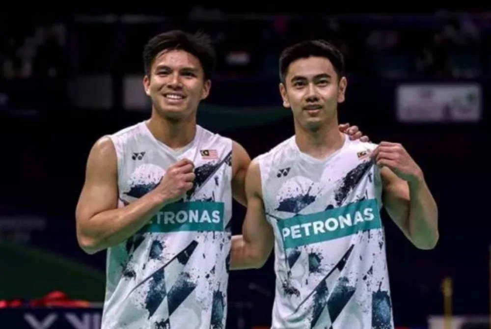 Pasangan profesional beregu lelaki Goh Sze Fei (kanan) dan Nur Izzuddin Rumsani. - Agensi