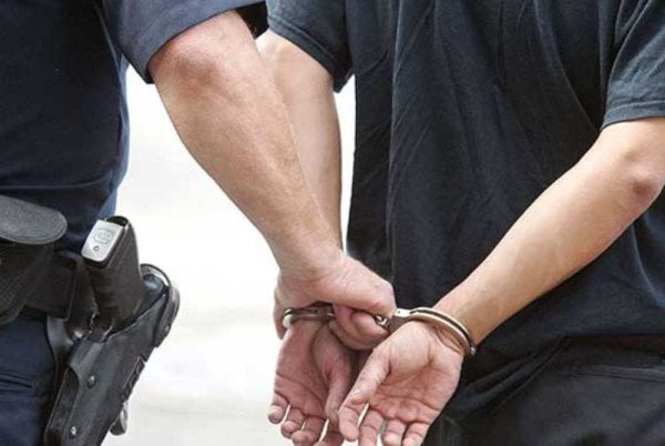 Kedua-dua suspek direman enam hari hingga 25 Januari manakala seorang lagi suspek lelaki tempatan berusia 30 tahun sedang dikesan bagi membantu siasatan.