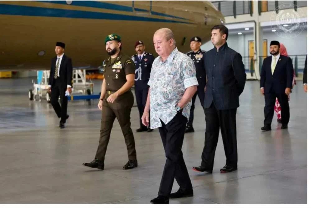 Lawatan Yang di-Pertuan Agong Sultan Ibrahim ke Saint Petersburg adalah atas jemputan khas Presiden Rusia Vladimir Putin. - Foto FB Sultan Ibrahim Sultan Iskandar