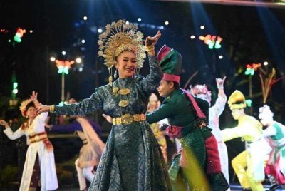 Aswara membuat persembahan tarian Melayu sempena Festival Titih Pusaka 2026.