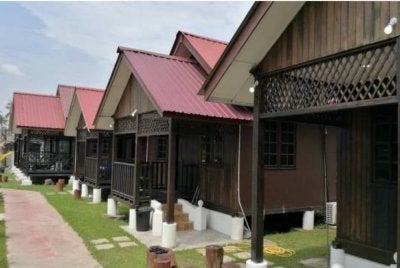 Rumah inap desa di Terengganu habis ditempah dalam 24 jam selepas tarikh RXZ Members 8.0 diumumkan. - Foto hiasan
