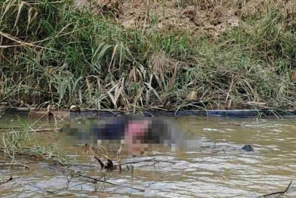 Seorang lelaki yang hilang sejak dua hari lalu ditemukan lemas di Sungai Kelantan, berhampiran Kampung Atas Pinggir, Tendong di Pasir Mas pada Sabtu. Foto PDRM