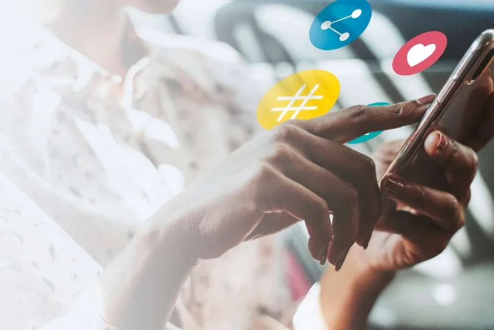 Media sosial sepatutnya jadi ruang berkongsi ilmu, menyebar kebaikan, atau sekurang-kurangnya hiburan yang beradab. Foto hiasan