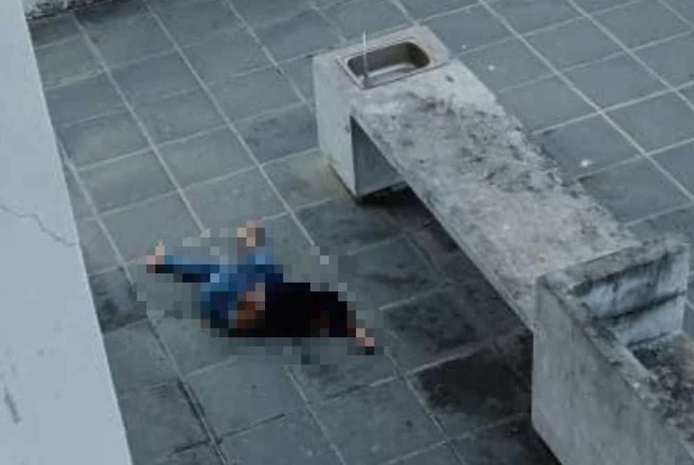 Mangsa dipercayai terjatuh dari bilik tidur di tingkat 10 sebelum ditemui dalam keadaan terbaring di tingkat tujuh kondominium berkenaan kira-kira jam 1.05 tengah hari.