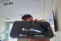 Nabil Afiq menunjukkan rakaman kamera papan pemuka miliknya yang memaparkan aksi laju sekumpulan penunggang motosikal pada Julai lalu.