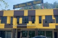 SPRM menyita dua hotel bernilai RM2 juta untuk siasatan melibatkan penahanan seorang pegawai kanan TLDM. Foto SPRM