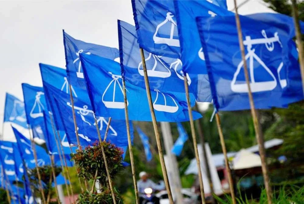 BN perlu merangka strategi politik baharu yang lebih bijaksana termasuk pendekatan digital dan langkah taktikal bagi menghadapi PRU16.