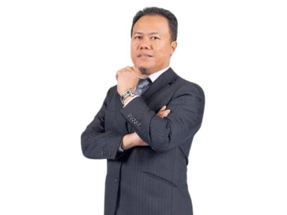 Datuk Seri Dr. Hj. Arifuddin Mohamed Shah
Presiden PKIF