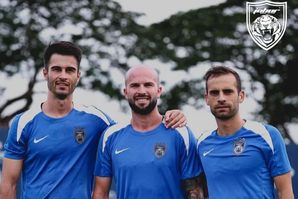 Dari kiri: Irazabal, Figueiredo dan Haval sudah kembali menjalani latihan bersama skuad Harimau Selatan. - Foto Johor Southern Tigers