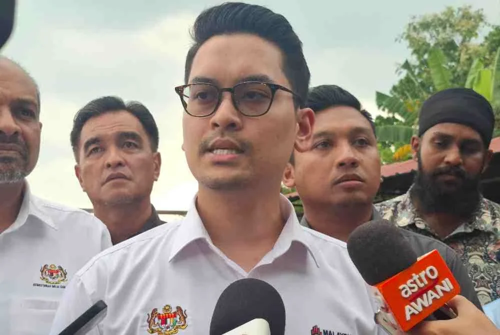 Mohammed Taufiq ketika ditemui media sempena lawatan kerja ke tapak Perak Youth Center di Tambun, pada Rabu.
