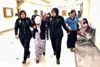 Seorang guru besar sebuah sekolah didenda RM3,500 oleh Mahkamah Sesyen Kuantan pada Rabu selepas mengaku bersalah menggunakan dokumen tuntutan palsu berkaitan projek keceriaan sekolah, dua tahun lalu.