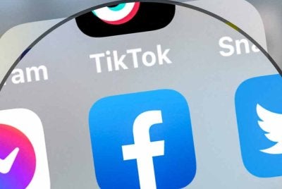 Sri Lanka bakal mengenakan langkah menyekat media sosial kepada kanak-kanak bawah umur. - AFP