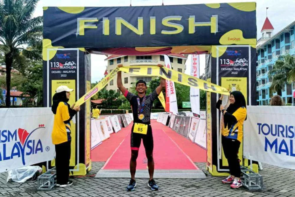 Azuan aktif menyertai triathlon ketika sihat. Foto ihsan Mohd Azuan Asmuni