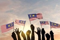 Karya Yasmin Ahmad membuktikan perpaduan lebih berkesan apabila dibina dari bawah (bottom-up) melalui pengalaman hidup seharian dan interaksi manusia tulen. Foto hiasan