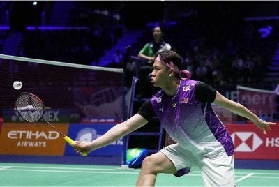 Menanti Zii Jia di suku akhir esok ialah pilihan kedua kejohanan dan juara Masters Indonsia, Alwi Farhan. - Agensi