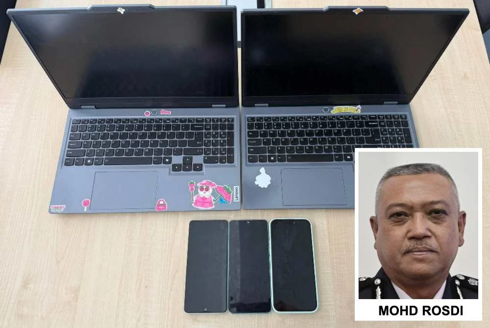 Antara rampasan barang kes melibatkan sindiket penipuan yang digempur polis. 