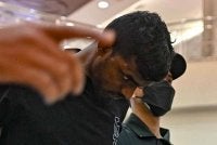 Loganathan, 32, didakwa merompak wang tunai RM300 daripada mangsa dengan bersenjatakan sebatang pemutar skru dan pembaris besi di dalam sebuah kereta. Foto Bernama 