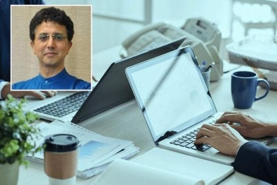 Kejelasan matlamat dan hasil kerja bergantung kepada keselarasan antara pihak atasan dan bawahan. Gambar kecil: Anas Zubedy.