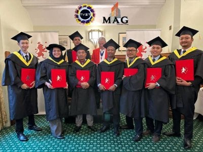 Sembilan graduan MAG menerima pengiktirafan pada Konvensyen Antarabangsa House of Commons, Parlimen United Kingdom, November lalu. 