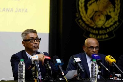 Pemangku Presiden FAM, Datuk Mohd Yusoff Mahadi ketika sidang media selepas mempengerusikan Mesyuarat Khas Jawatankuasa Eksekutif FAM di Wisma FAM pada Rabu. Foto Bernama