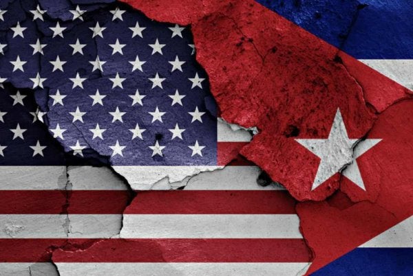 Ketegangan bersama AS memuncak ke tahap paling serius sejak Krisis Peluru Berpandu pada 1962.