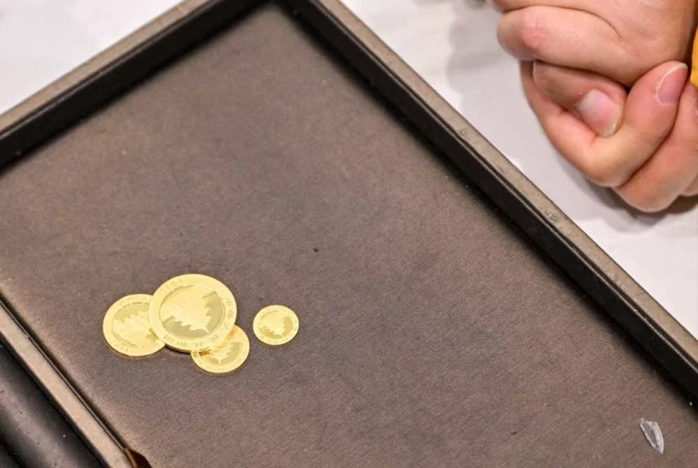 Nilai emas yang dijual boleh mencecah hingga ratusan ribu yuan. Foto: AFP