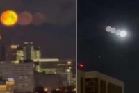 Kejadian luar biasa itu berlaku disebabkan fenomena optik yang turut digelar sebagai mock atau dog moon. Foto Agensi